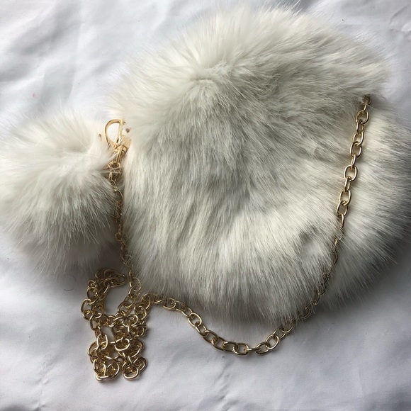 Vintage Fur Crossbody Purse - Picture 5 of 5